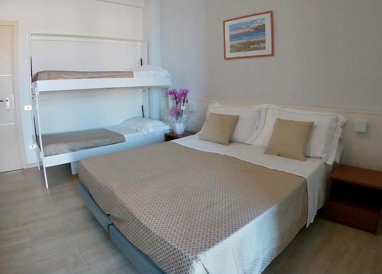 Hotel Caravel Marotta Luaran gambar
